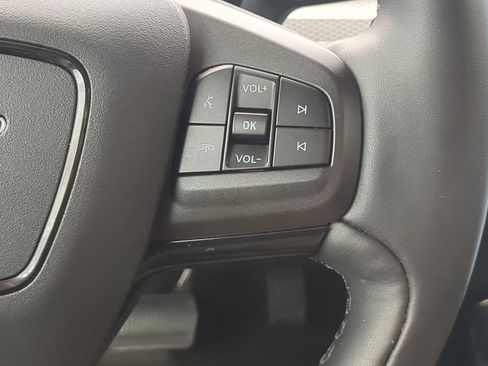 Used 2021 Ford Mustang Mach-E Select image 23