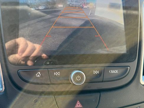 Used 2016 Chevrolet Malibu LT w/ Driver Confidence Package image 19