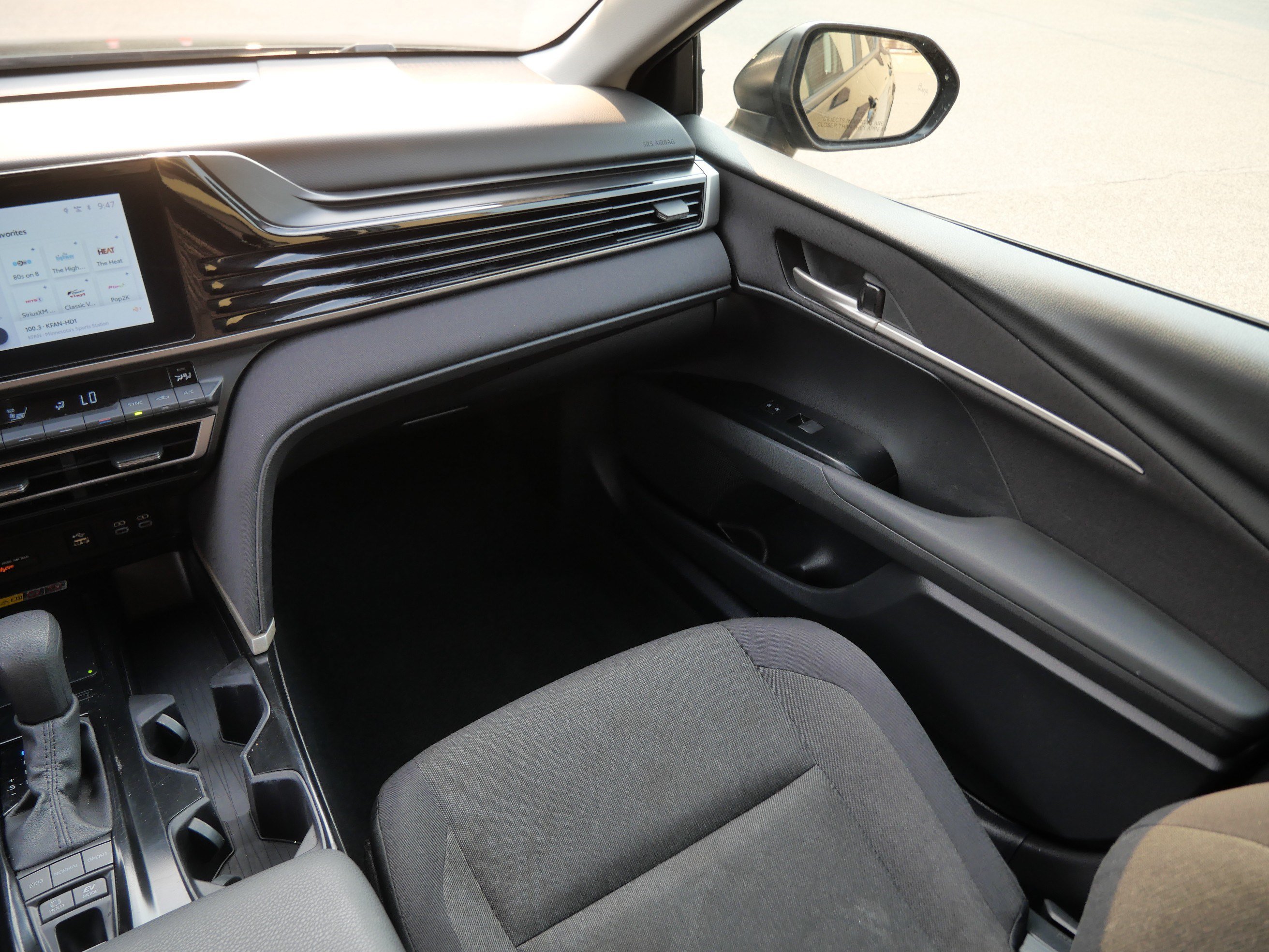 Certified 2025 Toyota Camry LE FWD image 11