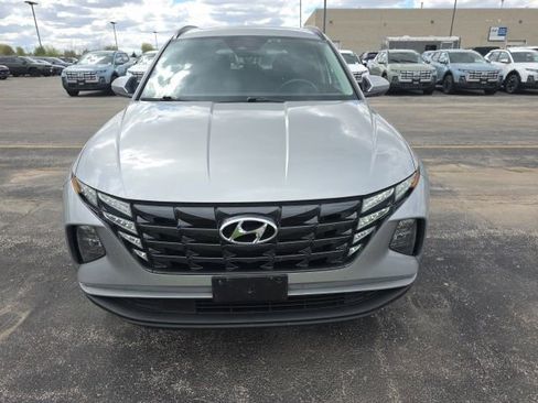 Used 2023 Hyundai Tucson SEL w/ Convenience Package AWD/4WD image 2