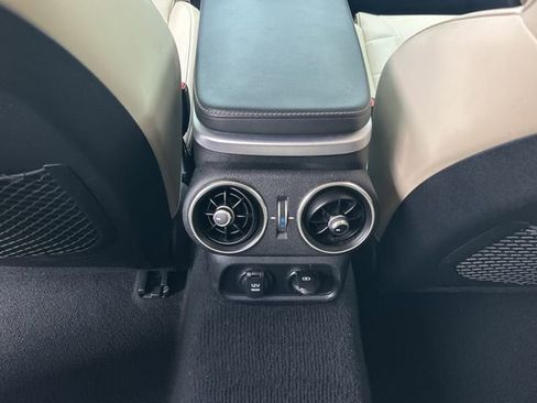 Certified 2023 Kia Stinger GT2 AWD/4WD image 15