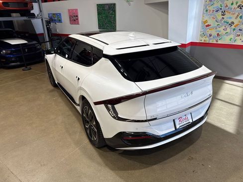 Used 2022 Kia EV6 GT-Line w/ GT-Line Suede Seat Package image 45