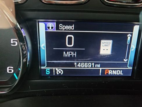 Used 2018 Chevrolet Tahoe LT AWD/4WD image 15