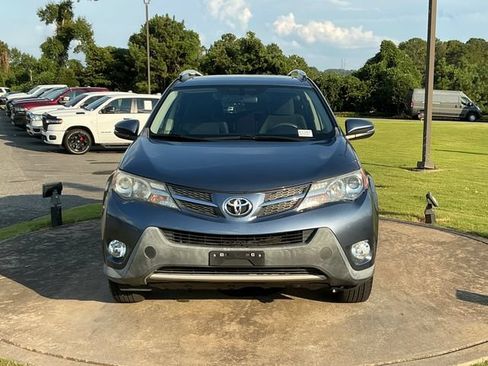 Used 2014 Toyota RAV4 XLE FWD image 2