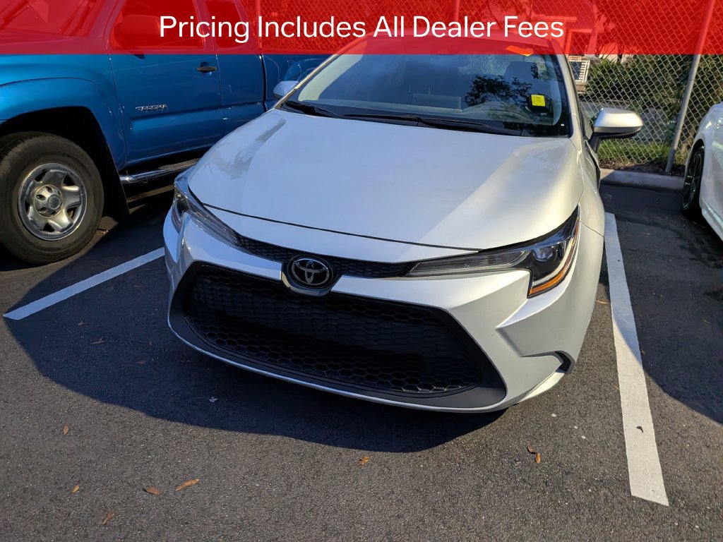 Used 2020 Toyota Corolla LE FWD image 4