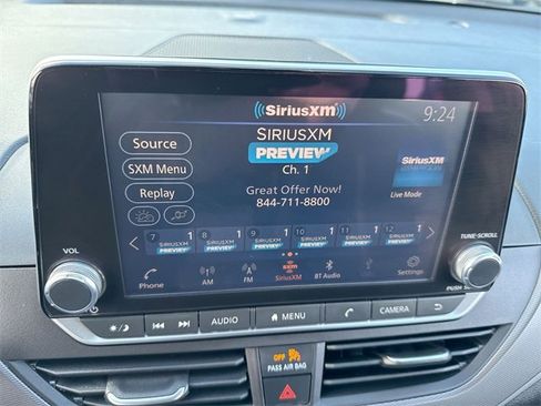 Used 2024 Nissan Altima 2.5 SR image 16