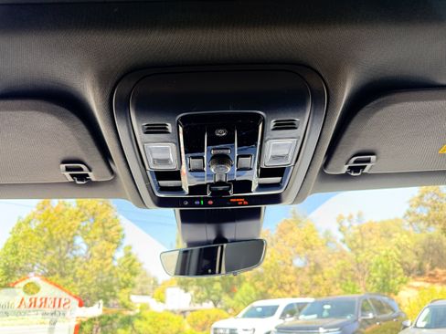 New 2026 Chevrolet Tahoe Z71 w/ Z71 Off-Road Package AWD/4WD image 20