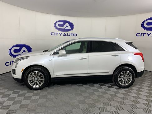 Used 2017 Cadillac XT5 Luxury FWD image 6