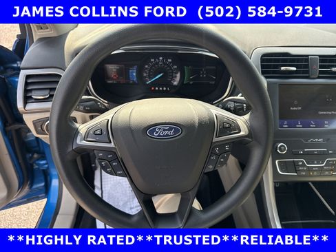 Used 2020 Ford Fusion SE FWD image 18
