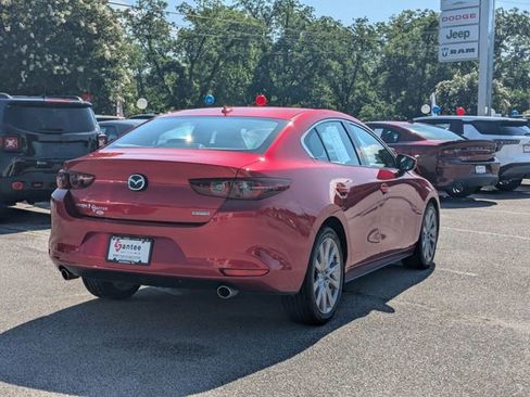 Used 2019 MAZDA MAZDA3 Sedan w/ Premium Package FWD image 3