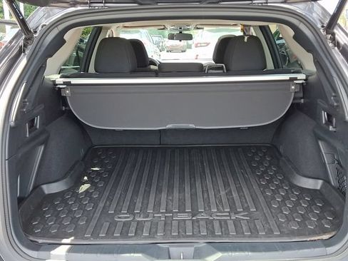 Certified 2025 Subaru Outback Premium AWD/4WD image 30