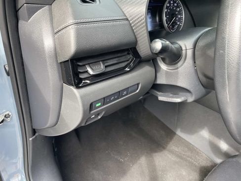 Used 2024 Nissan Sentra SV FWD image 24