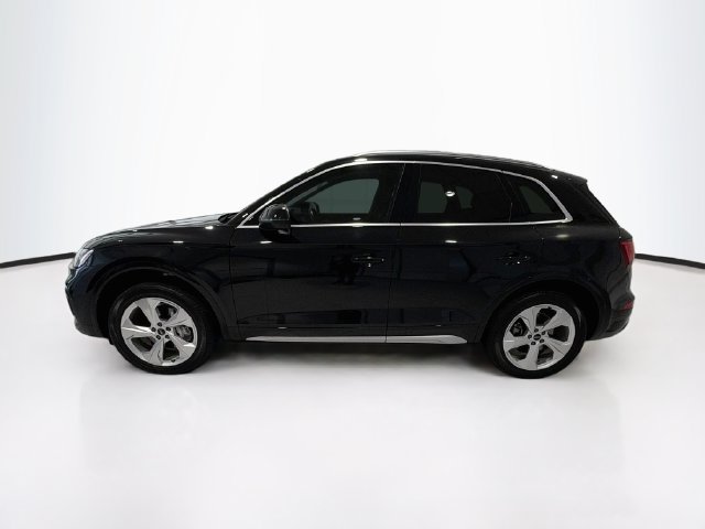 Used 2021 Audi Q5 2.0T Premium Plus w/ Premium Plus Package AWD/4WD image 4