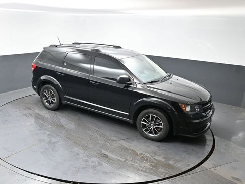 Used 2018 Dodge Journey SE w/ Connectivity Group image 14