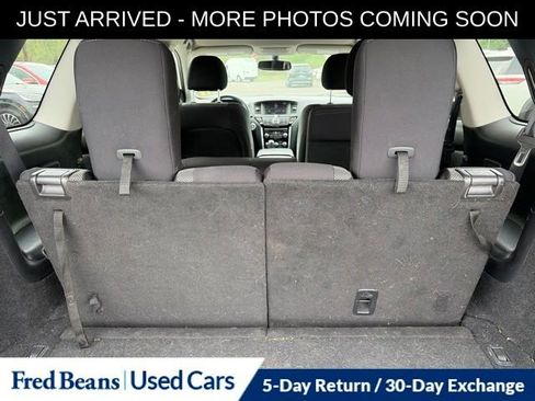 Used 2019 Nissan Pathfinder SV AWD/4WD image 14