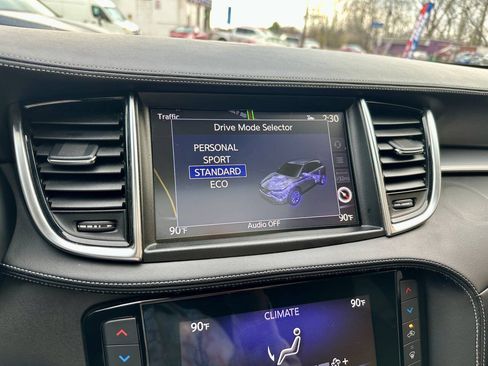 Used 2019 INFINITI QX50 Essential w/ Proactive Package AWD/4WD image 25