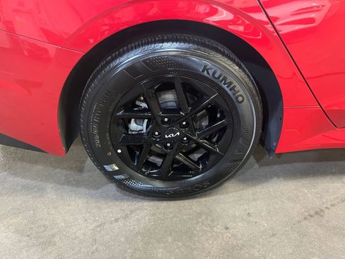 Used 2025 Kia K5 LXS image 30