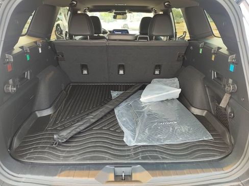 Certified 2026 Subaru Outback Limited XT w/ Premium/Limited Plus Package AWD/4WD image 12