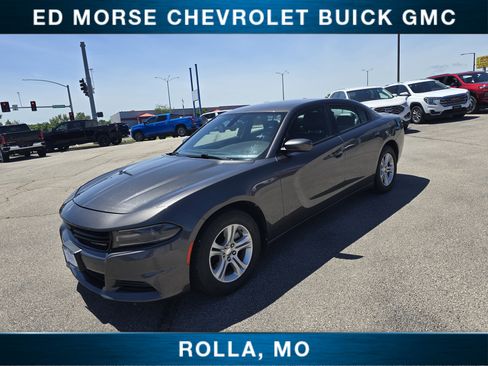 Used 2021 Dodge Charger SXT w/ Leather Interior Group RWD image 7