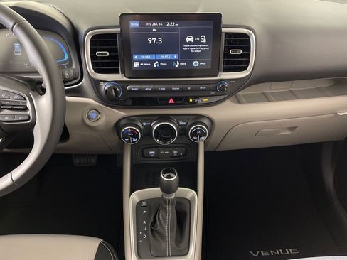 New 2026 Hyundai Venue SEL image 16