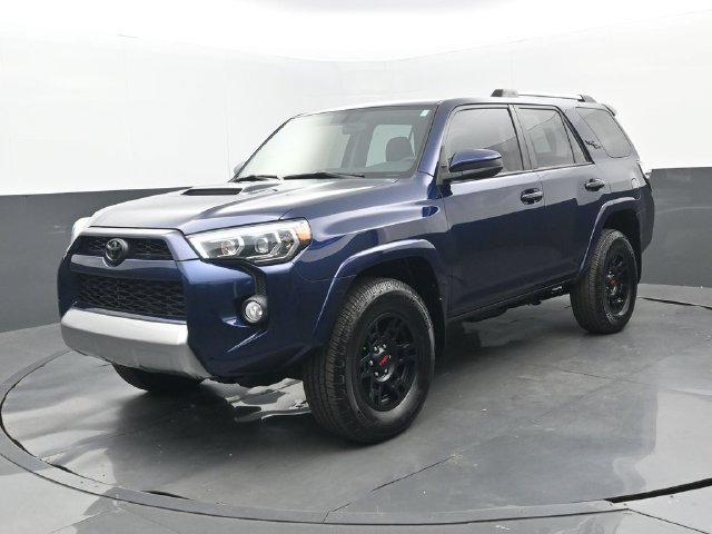 Used 2018 Toyota 4Runner TRD Off-Road AWD/4WD image 21
