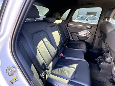 Used 2020 Audi Q3 2.0T Premium w/ Convenience Package image 20