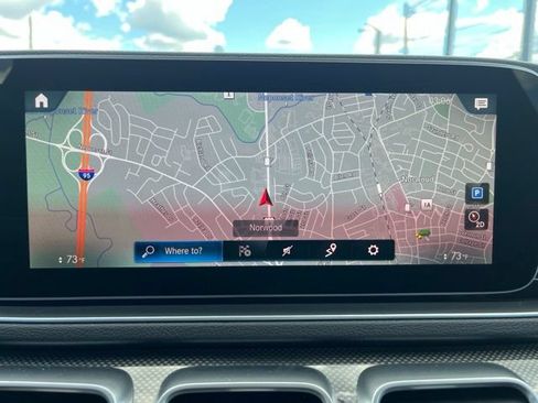 Used 2021 Mercedes-Benz GLE 450 4MATIC image 16