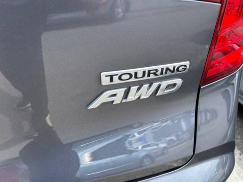 Used 2017 Honda Pilot Touring image 3
