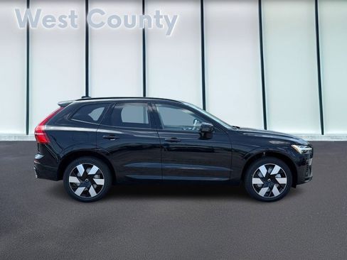 New 2025 Volvo XC60 T8 Plus w/ Protection Package Premier image 2