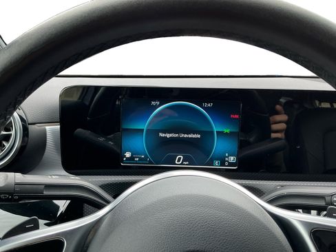 Used 2022 Mercedes-Benz A 220 image 13