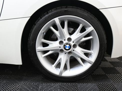 Used 2008 BMW Z4 3.0i RWD image 23