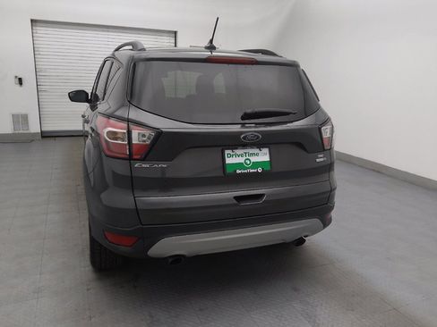 Used 2018 Ford Escape SE w/ SE Sync 3 Package image 6