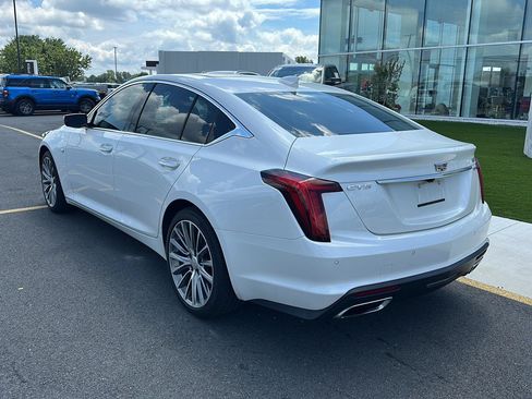 Used 2024 Cadillac CT5 Premium Luxury RWD image 7