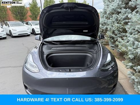 Used 2023 Tesla Model Y Long Range AWD/4WD image 31
