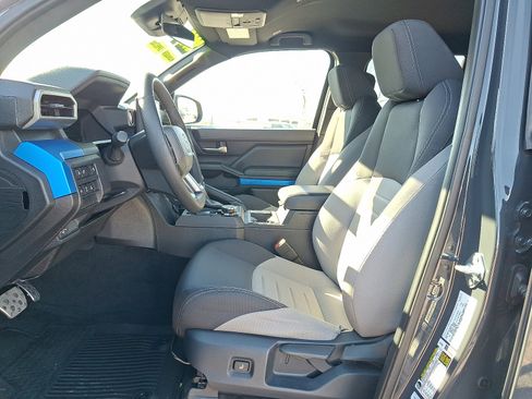 Certified 2025 Toyota Tacoma TRD Sport image 14