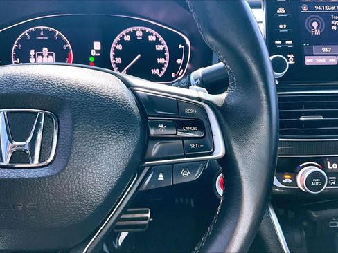 Used 2022 Honda Accord Sport image 25