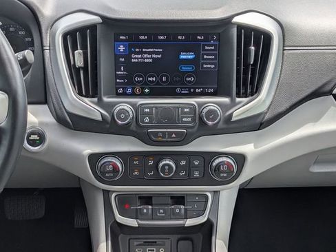 Used 2023 GMC Terrain SLT FWD image 19