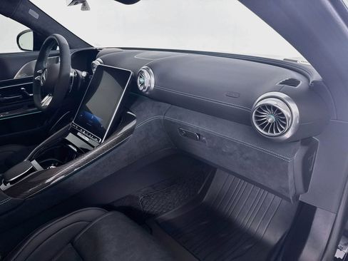 Certified 2025 Mercedes-Benz AMG GT 63 image 29
