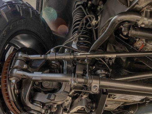 Used 2022 Ford F450 Limited w/ FX4 Off-Road Package image 14