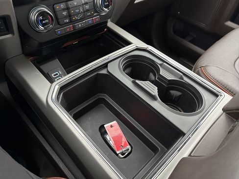 Used 2017 Ford F250 King Ranch w/ King Ranch Ultimate Package image 34