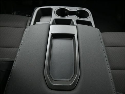 New 2026 GMC Sierra 1500 Elevation image 14