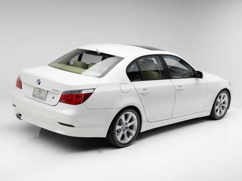 Used 2004 BMW 545i Sedan RWD image 3