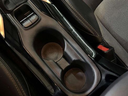 Used 2022 Toyota Corolla XSE image 25