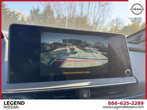 Used 2023 Toyota Prius LE image 25