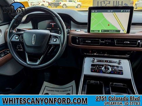 Used 2023 Lincoln Aviator Reserve w/ Equipment Group 201A AWD/4WD image 7