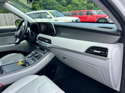 Used 2021 Hyundai Palisade SEL w/ Winter Package FWD image 8