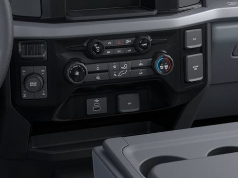 New 2026 Ford F250 XL w/ 360-Degree Camera Package AWD/4WD image 15