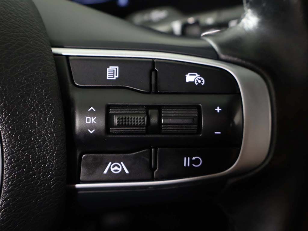 Used 2023 Kia Sportage EX FWD image 42