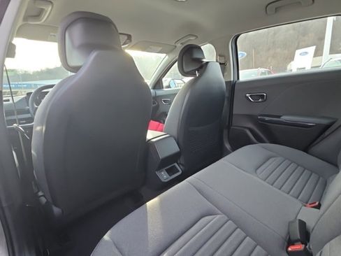 New 2025 Kia K4 EX image 21