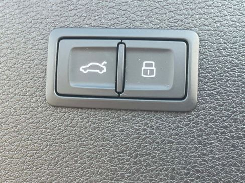 Used 2023 Audi Q5 2.0T Premium Plus image 22